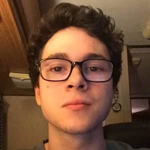 Meet your Posher, Adam